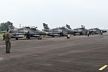 A Hawk 109 and three Hawk 209s of the 12th Air Squadron of Indonesian Air Force DAgGsoZXoAAbTgp.jpg