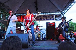 Fastbacks 2011 - 01B.jpg