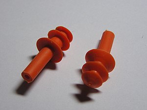Economy type silicone rubber musicians earplug...