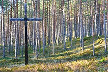 Oomäe memoriaal 1941. aasta sügisel hukatud ning maetud nõukogude terrori ohvrite mälestuseks