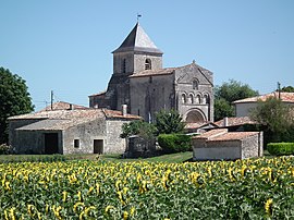 The church and surroundings in Saint-Palais-de-Phiolin