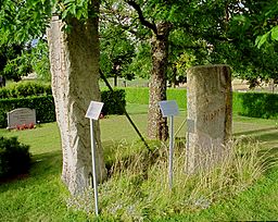 Runestenene på Klippeøkinds kirkegård