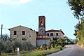 Die Kirche Santa Maria a Villacastelli kurz außerhalb des Ortes