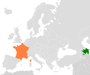 Mapa indicando localização do Azerbaijão e da França.