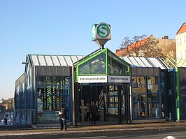 Station Hermannstraße