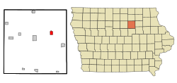 Location of Clarksville, Iowa