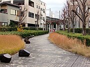 奥山線の線路敷跡。遊歩道として整備されている。