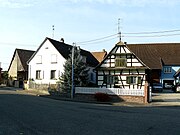 Le village de Friesenheim et ses maisons à colombages.