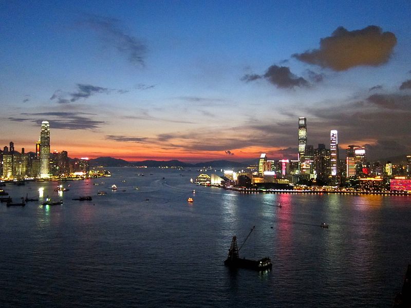 File:HK Harbour at Dusk 20110805.jpg