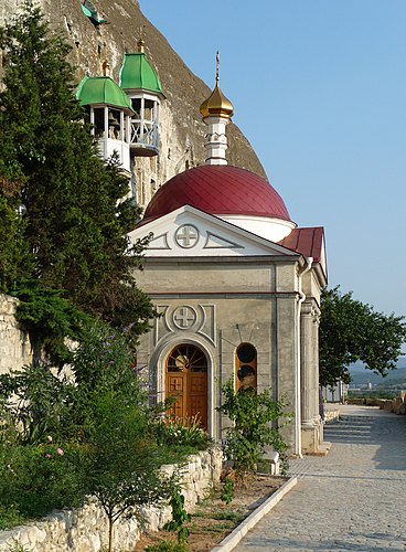 Инкерманский пещерный монастырь в Крыму