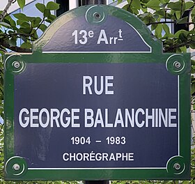 Voir la plaque.