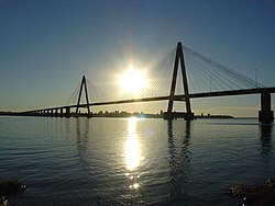 International bridge that connects Encarnación, (Paraguay), Posadas (Argentina)