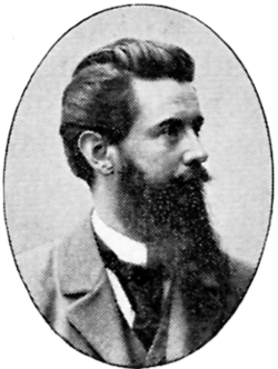 Richard Hall vuonna 1901.