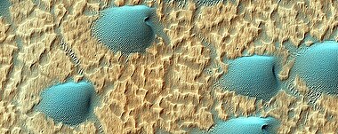 Close view of group of dunes, as seen by HiRISE under HiWish program