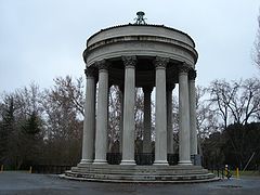 El templo del Agua de Sunol (1910)