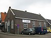 Kerk van de Gereformeerde Gemeente, eenvoudige recht gesloten zaalkerk[1] "Levend Licht Kerk"