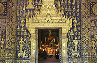 Wat Xieng Thong guā-bīn ê kim-piah