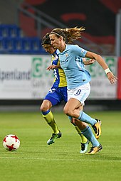 Scott playing for Manchester City in 2017 20171004 UWCL SKN-MCW StPoelten 850 1253.jpg