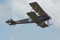 Avro 504K la col·lecció Shuttleworth. Aquest va ser el primer tipus d'avió que va operar el 74è esquadró (Training Depot) el 1917.