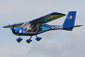 Aeroprakt Foxbat A-22L 'G-CEWR' (40787279615).jpg