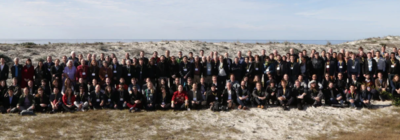 Foto di gruppo dei partecipanti alla Conferenza di Asilomar