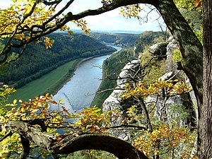 Вид долины Эльбы из замка