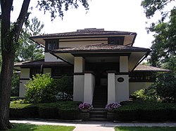 Frank B. Henderson House (Elmhurst, Illinois) 01.JPG