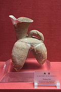陶鬶，新石器时代晚期，石峡遗址出土