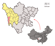 Расположение округа Батанг (красный) в Тибетском автономном округе Гарзе (желтый) и провинции Сычуань