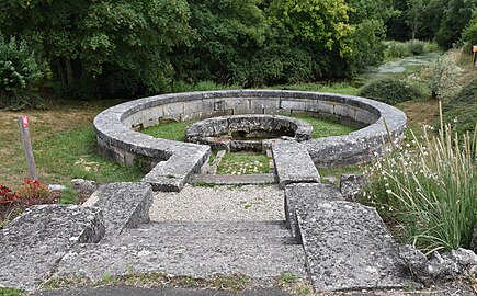 La fontaine Le Rond.