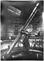 O refrator de 30 polegadas (76 cm), instalado em 1885, era um dos maiores telescópios do mundo naquela época
