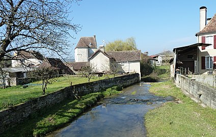 Rivière passant par Bérenx.