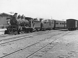 StateLibQld 1 293367 Southport train at Tweed Heads Railway Station, 1940.jpg