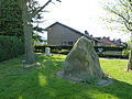 Herdenkingsmonument, grote kei en Beatrixboom