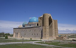 Вид на мавзолей Ходжи Ахмеда Ясави