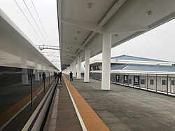 都昌駅のホーム