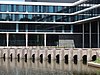 Tussen Fort de Bilt en Lunetten: Brug met de twaalf gaten / inundatiesluis.