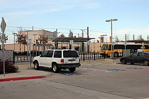 Buckner (DART station).JPG