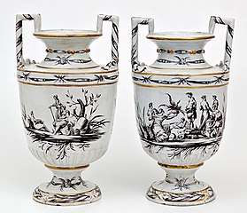 Paire de vases à décor mythologique, Filippo Comerio, manufacture Ferniani, Faenza, 1777-1781..