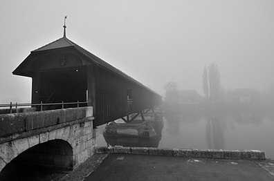 Brücke über die Aare nach Reiben (ehem. Fürstbistum Basel)