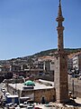 مسجد عجلون الكبير الذي يعود تاريخه إلى سبع قرون ونصف القرن.