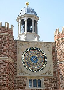 Hampton Court Avri 2009 33.jpg