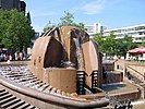 Weltkugelbrunnen auf dem Breitscheidplatz, 2004