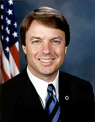 Senador John Edwards de Carolina del Nord (es retirà el 2 de març de 2004)