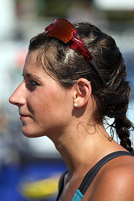 Julie Nivoix beim Großen Finale der Clubmeisterschaftsserie Grand Prix de Triathlon in Nizza, 2012