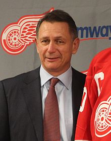 Ken Holland in 2013.jpg