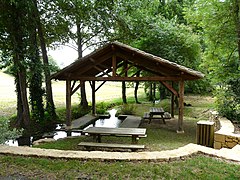 Lavoir sur l'Eyraud à Saint-Jean-d'Eyraud.