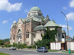Lucenec synagogue.jpg
