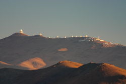 Observatorio la Silla desde el camino de las campanas.