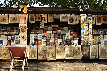 Un stand de bouquiniste, à proximité de la cathédrale Notre-Dame de Paris. (définition réelle 3 888 × 2 592)